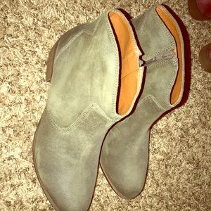 Lucky brand boots army green